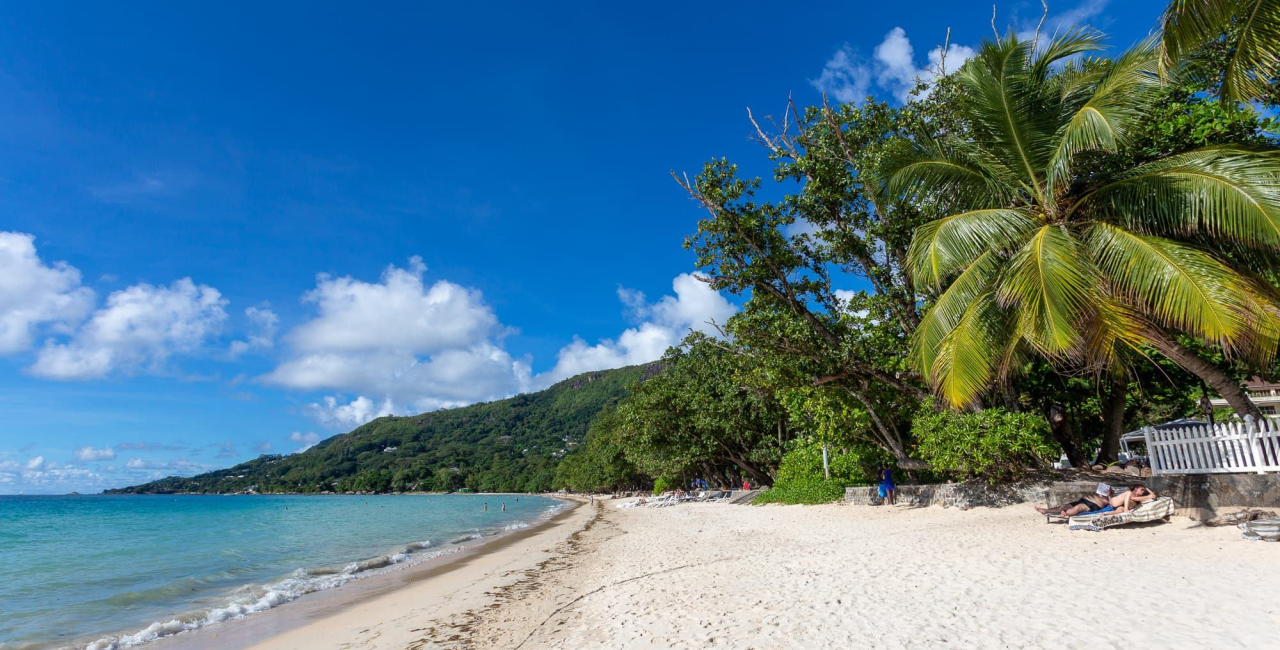 Пляж Beau Vallon на Маэ — описание, сезонность и отдых